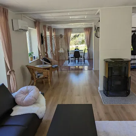 - Your Dream Vacation Awaits In Massfjorden Tatil Evi
